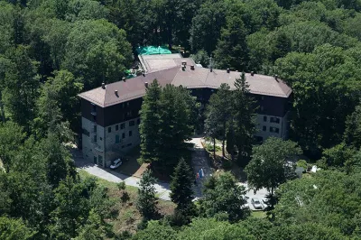 هوتل توميسلافوف دوم فنادق في 