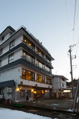 Yushin No Yado Kangetsu Hôtels à : Tozawa