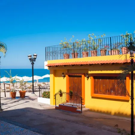 Playa Los Arcos