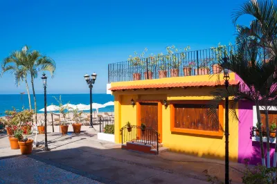 Playa Los Arcos