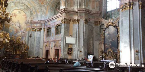Szekesfehervar - Our Lady - John of Nepomuk Parish Church