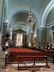 Église paroissiale Sainte-Thérèse-d'Ávila