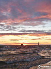 Grand Haven Lighthouse and Pier