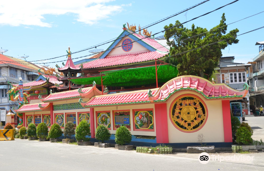 Ternate to Singkawang Flights