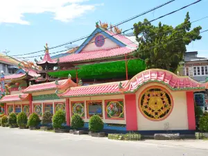 Tri Dharma Bumi Raya Temple