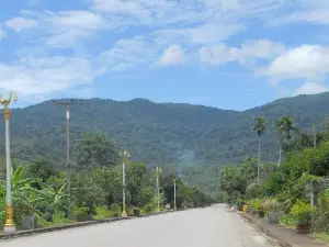 Nationalpark Nam Tok Phlio