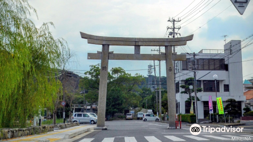 Sumotohachiman Shrine