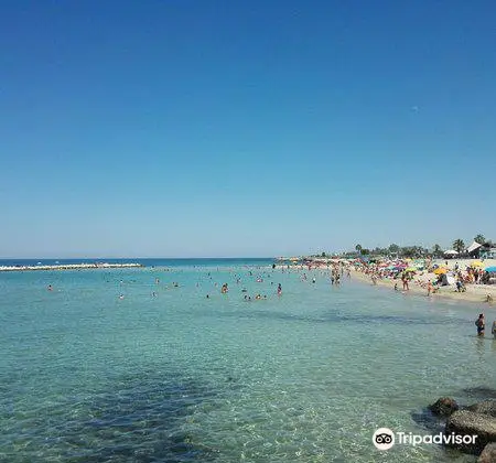 Pane e Pomodoro Beach