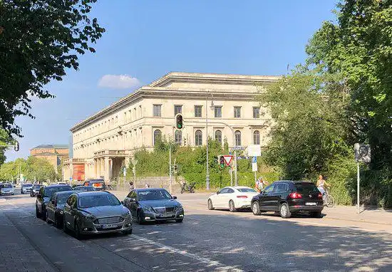 Hotel in zona Führer Building
