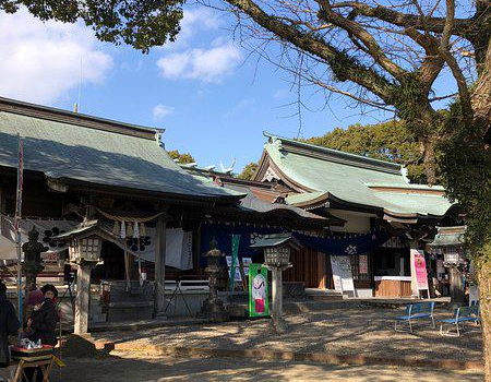 Yotsuyama Shrine
