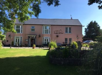 OYO 蘭菲大廳飯店