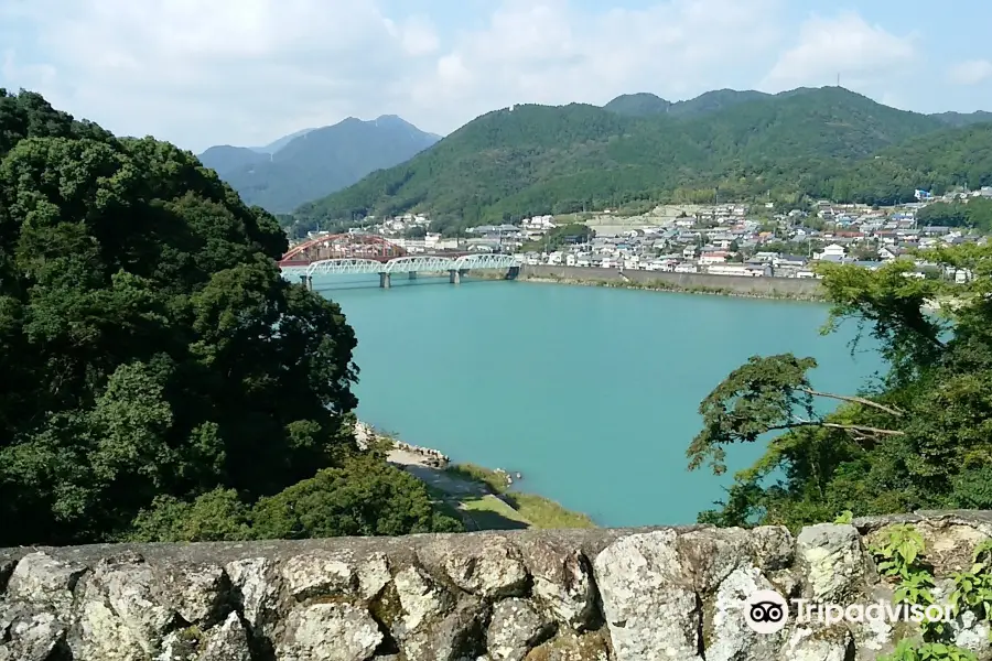 Shingū Castle Ruins