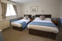 The Poplars Moulton Hotels in Moulton