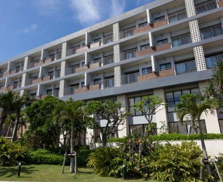 琉球温泉瀬長島ホテル 豊見城 を宿泊予約 22年安い料金プラン 口コミ 部屋写真 Trip Com