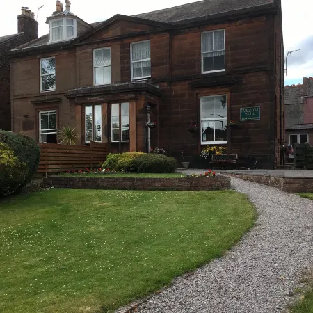 Dumfries Villa