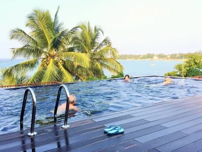 Joe's Resort Unawatuna Hotels near Unawatuna Public Beach