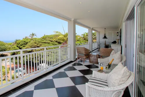 Sandals Guest House - Pensions