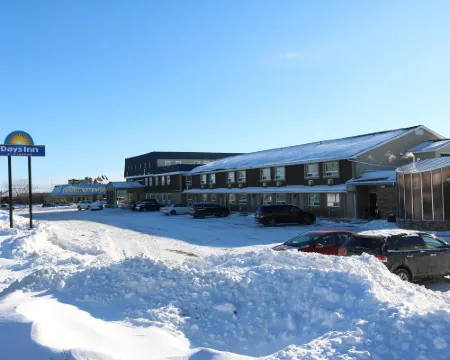 デイズ イン バイ ウィンダム フレデリクション フレデリクトンのホテル