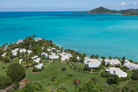 Cocobay Resort Antigua - All Inclusive - Adults Only Отели рядом с достопримечательностью «V C Bird Monument»