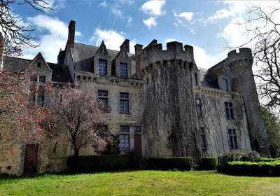 Castle de Tigne Vins Gerard Depardieu