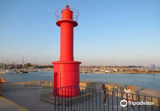 El Faro Rojo