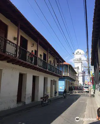 Calle Heredia
