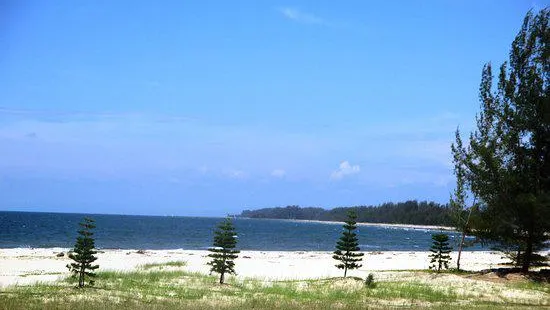 Tanjung Batu Beach