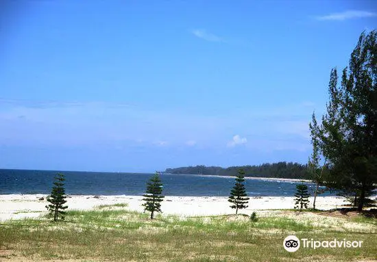 Tanjung Batu Beach