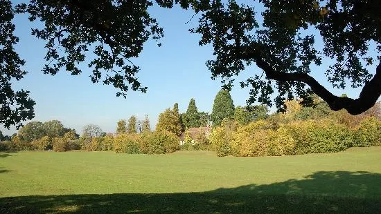 Barnwood Park and Arboretum