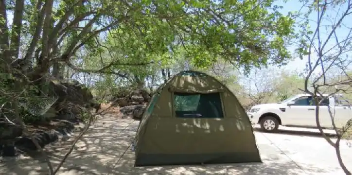 弗朗西斯敦酒店