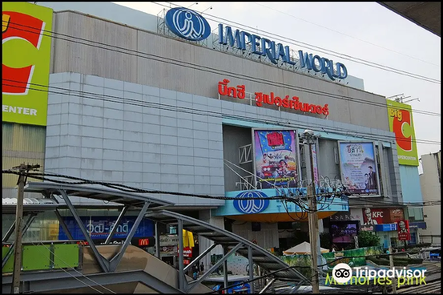 Imperial World Samrong