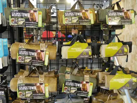 โรงแรมใกล้บ้านต้นไม้ แม่แมะ