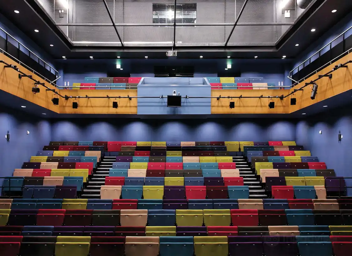 Các khách sạn gần Lincoln Performing Arts Centre