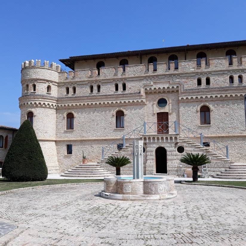 Hotel Castello di Septe-Castel di Sette Updated 2022 Room Price-Reviews &  Deals | Trip.com