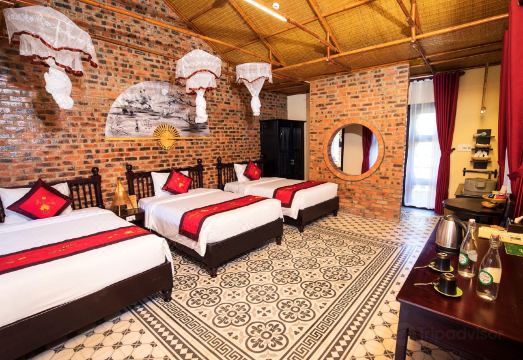 후에 에코롯지의 넓은 수영장