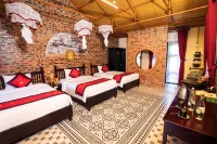 Hue Ecolodge Hotels in Huong Ho