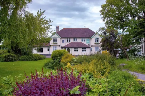 Burton Lodge Guest House & Spa Hotel di Driffield