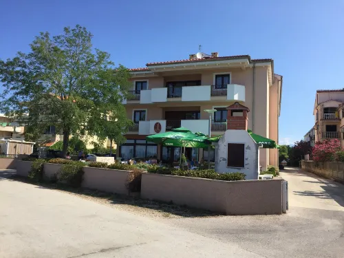 Hotel Laguna