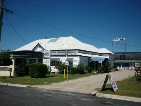 Monto Colonial Motor Inn