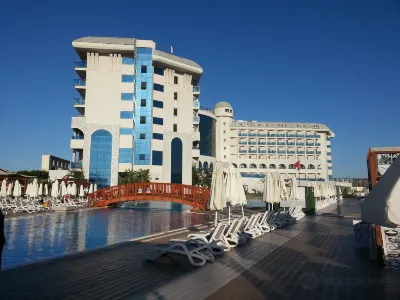 Water Side Resort & Spa Hotel - All Inclusive Hotels in der Nähe von Maya World hotel plajı