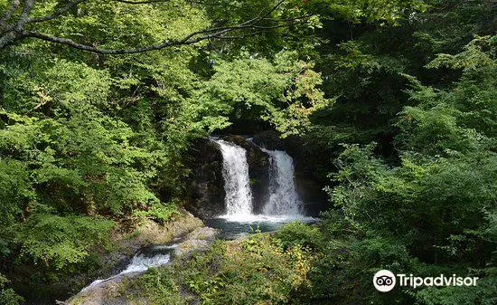 Kaneyama Waterfall