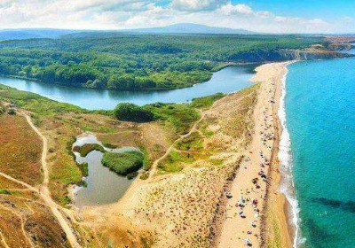 Veleka Beach