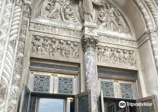 St. Luke's Catholic Church