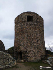 Lenno Castle Ruins