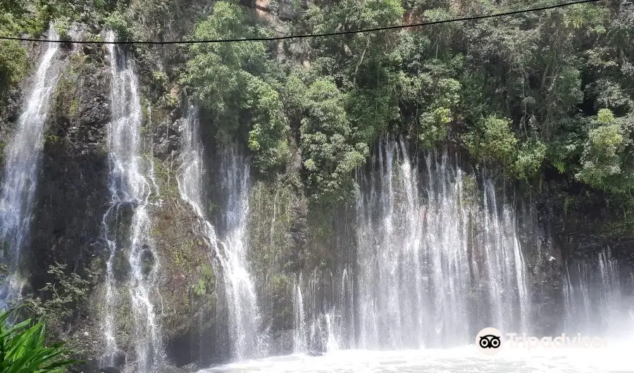 Cascada de la Tzararacua