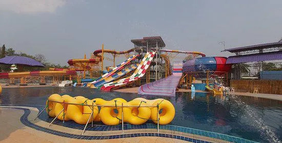 Splash Water Park Fun Phitsanulok.