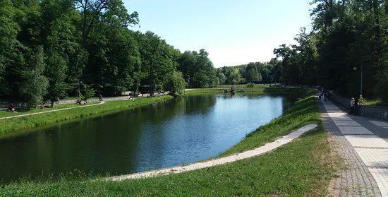 Feofaniya Park