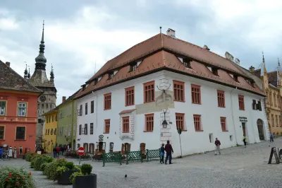 Casa cu Cerb Отели в г. 