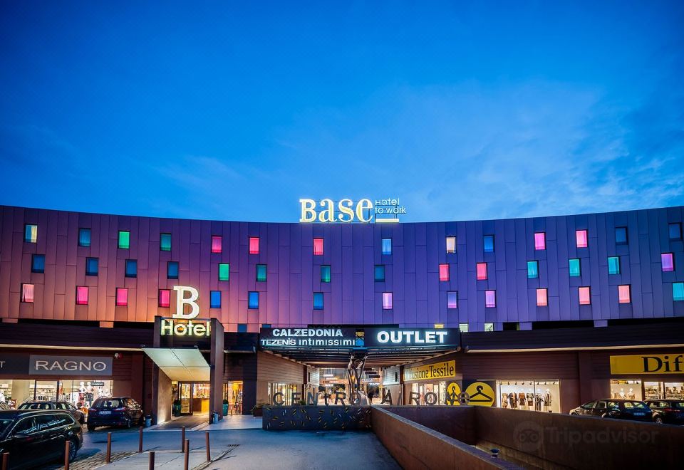 Base Hotel-Noventa di Piave Updated 2023 Room Price-Reviews & Deals |  Trip.com