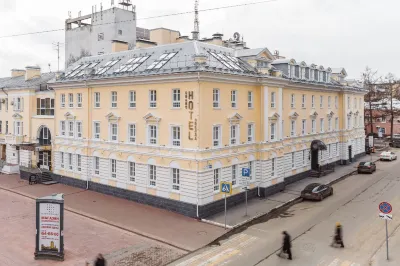 Grand Zvezda Hotel Hotel dekat Tver Armory Museum of the Medieval Weapon and Armor